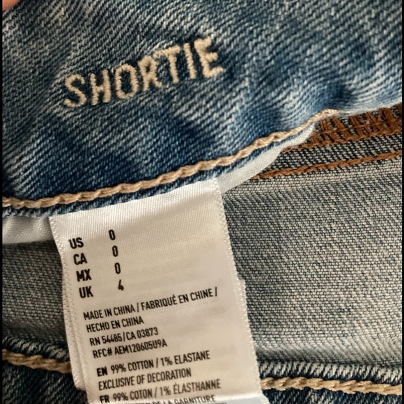 ❌SOLD American Eagle Stretch Distressed Denim Shorts - Picture 7 of 7